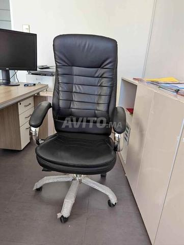 Chaise Président – Élégance, confort et prestige - 2