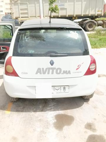 Renault Clio essence manuelle 2013 à Berrechid - 2