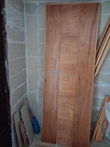 باب جديد للبيع