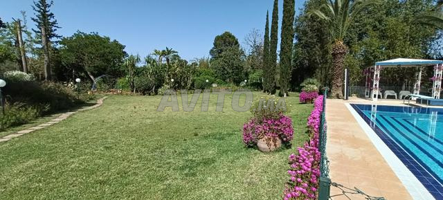 فيلا للكراء في سويسي