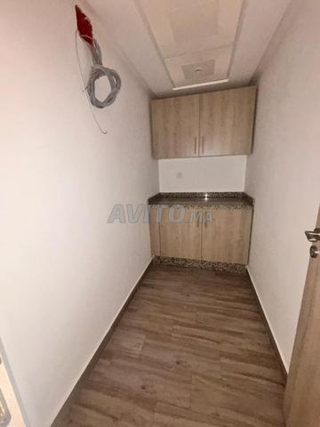 مكتب مستودع للإيجار - 2