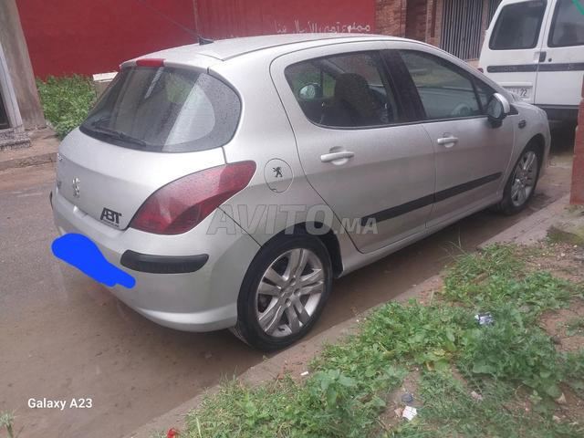 بيجو 308 بحالة ممتازة، كاملة. موديل 12/2008