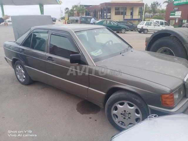 مرسيدس بنز 190 ديزل أقبل الاستبدال - 2