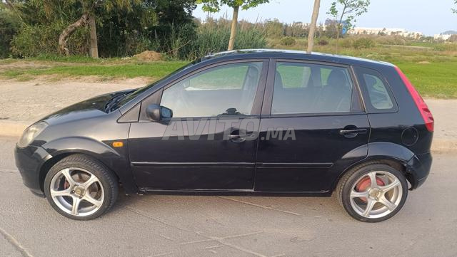 فورد فييستا بنزين يدوية 2008 في المضيق