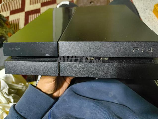 بلاي ستيشن 4 فات مع لعبتين - 2