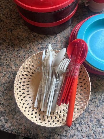 مجموعة نزهة بلاستيكية