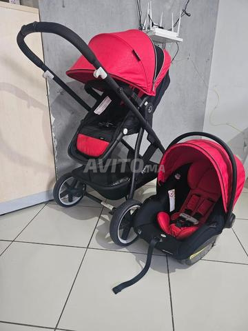 Poussette Evenflo Shyft presque neuve - 2