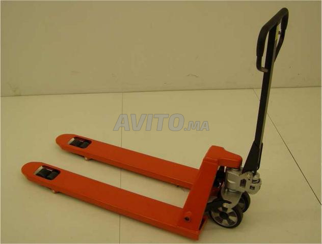 TRANSPALETTE MANUELLE 2.5/3T AH - 2