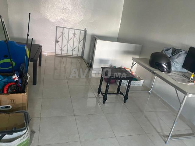 محل للإيجار لأنشطة مختلفة - 2