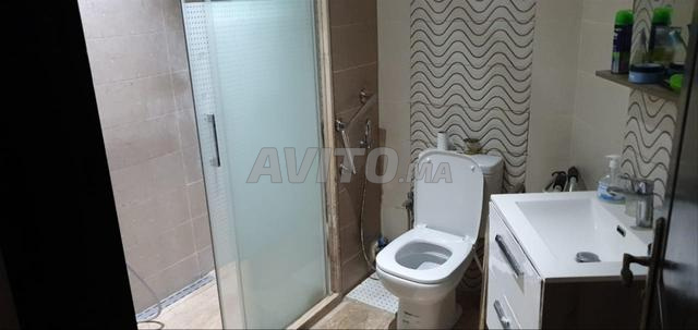 Appartement à louer 90 m² à Casablanca - 2