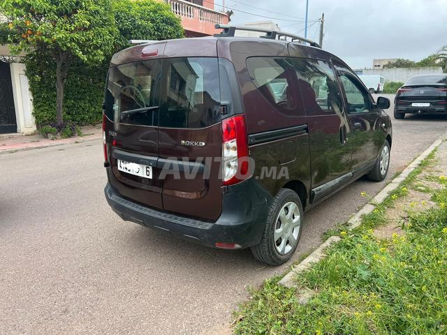 Dacia Dokker 2017 climatisé voiture maison