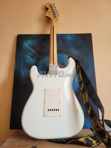 حزمة كاملة - جيتار فيندر وبطاقة صوت - 2