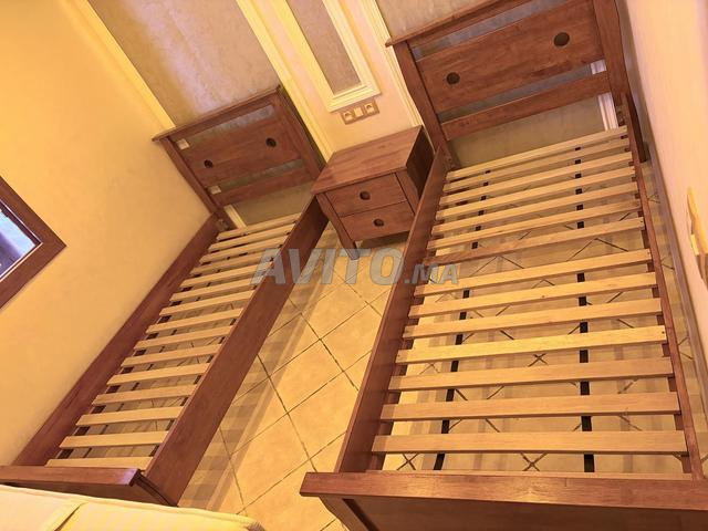 Ensemble lits et commode