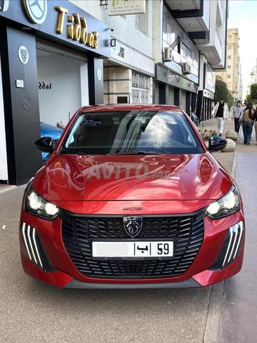 Peugeot 208 Diesel Manuelle 2024 à Kénitra