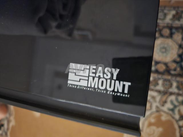 طاولة تلفاز