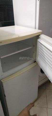 ثلاجة عاملة جيدة - 2