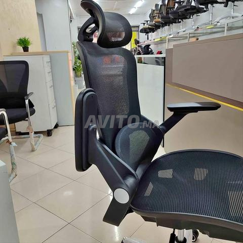 أفضل الكراسي الشبكية للمكاتب الحديثة 🔥 - 2