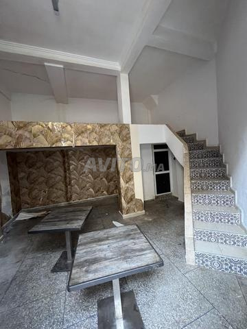 كراج للإيجار في حي هادئ - 2