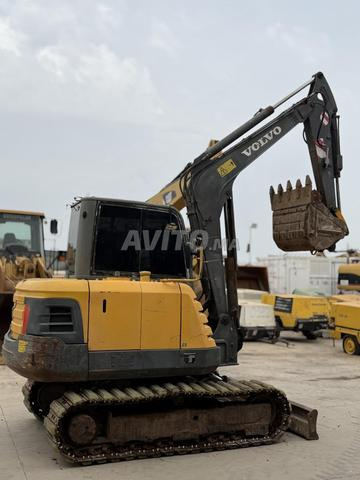 حفار صغير فولفو - 2