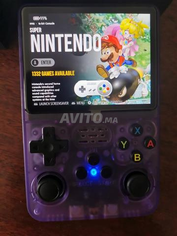 جهاز ألعاب R36S مع حقيبته