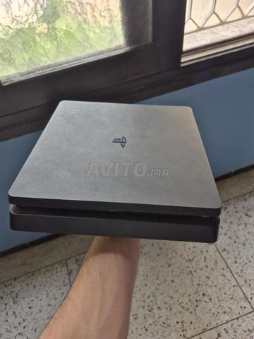 بلاي ستيشن 4 سليم 500 جيجا متوفرة