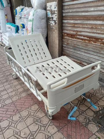 Lit médical سرير طبي - 2