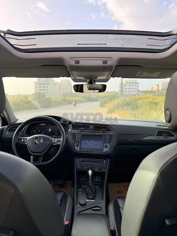 Volkswagen Tiguan - 2