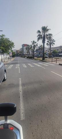 محل تجاري بـ شارع مولاي إدريس للكراء - 2