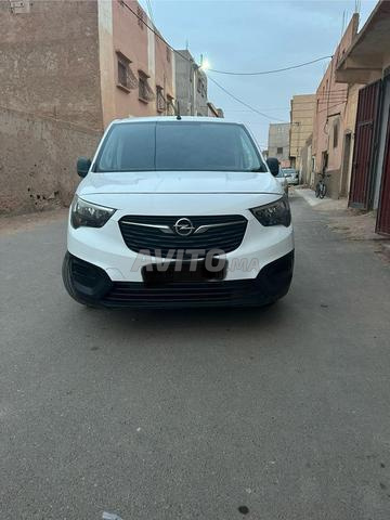 Opel combo 2020 commercial