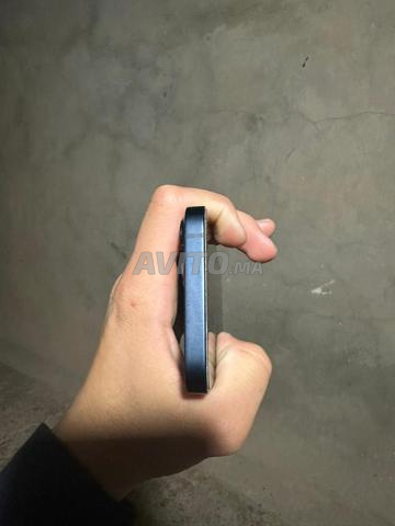 هاتف للبيع - 2