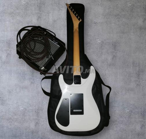 حزمة جيتار جاكسون JS11 ومضخم صوت فيندر - 2