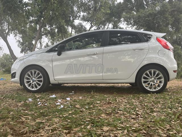 فورد فييستا ديزل يدوية 2015 في تمارة - 2