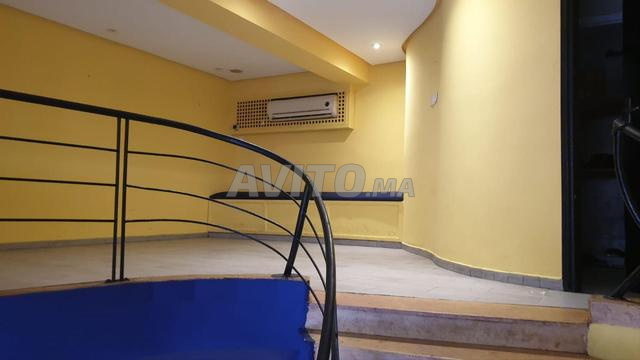 Snack fast-food en centre-ville de Rabat - 2