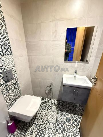 Studio meublé à louer - 50 m²- Les Hôpitaux - 2