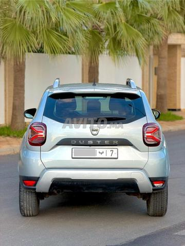 Dacia Duster 2022 très bon état