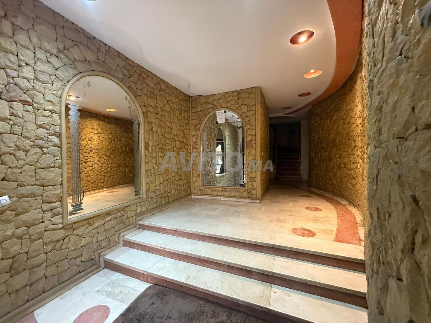 Appartement à louer - image 3