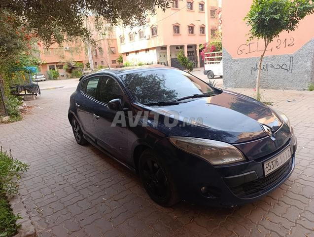 Renault Megane 3 panoramique à Marrakech - 2