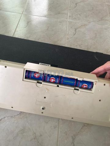 Piano clavier Casio avec valise Bon état