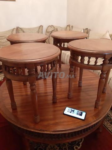 Table de salon à vendre avec ses accessoires - 2