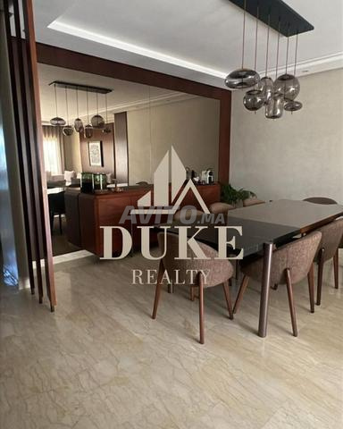 شقة للبيع 171 م² إلمنيزه - 2