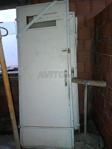 نوافذ وأبواب