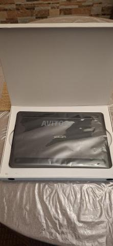 Tablette Graphique Wacom Intuos Pro Moyenne - 2