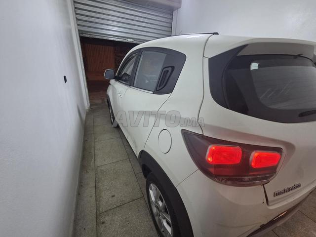 ماهيندرا كوف 100 ، سيارة مثل رينج روفر