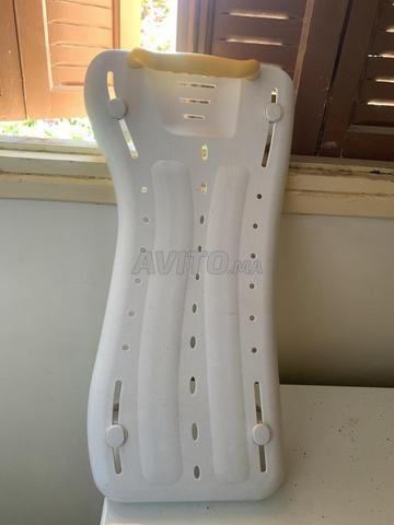 مقعد حمام عرضي). - 2