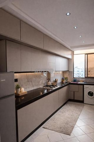 غرفة عزاب مفروشة بشكل جيد للإيجار باليوم - 2