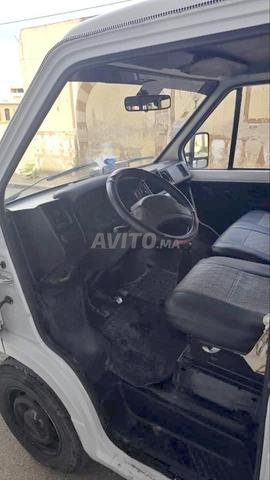 رينو ترافيك 9 مقاعد - 2