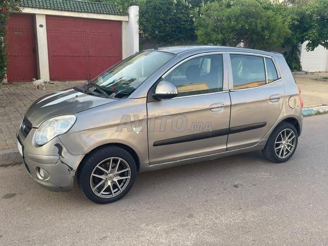 سيارة ما زالت نظيفة - 2