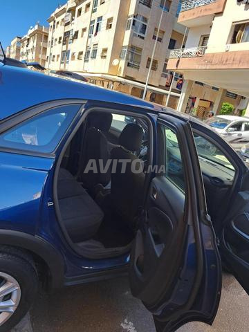 أوبل كروسلاند يدوي 2021 حالة ممتازة - 2