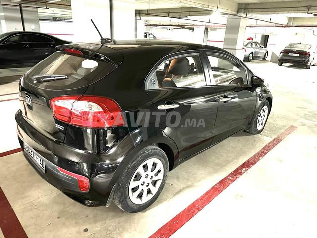 كيا ريو ديزل يدوية 2017 في طنجة - 2