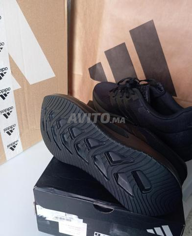 أديداس أوريجينالز 42 جديدة بالكرتونة